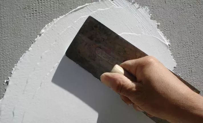 耐水腻子详细解释！腻子施工遇问题这样解决